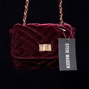 Steve Madden Red velvet crossbody *price firm*